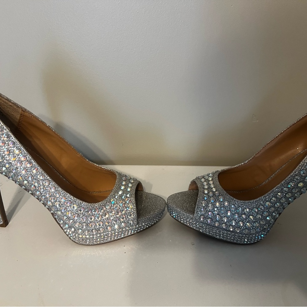 Elegant Silver Peep-Toe Heels
